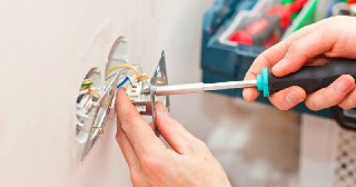Электромонтажные работы Инта цена 460 руб Электрика под ключ
